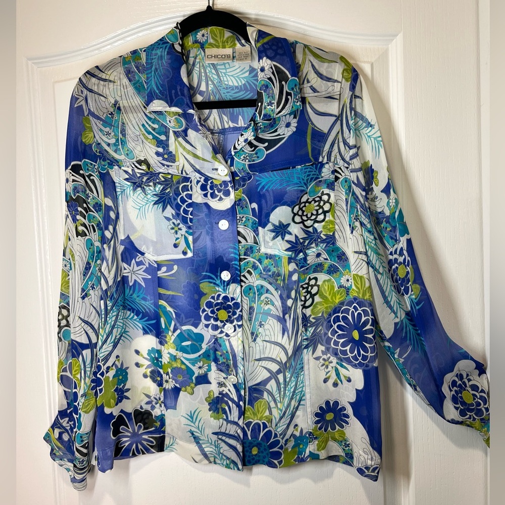 Chico's Vintage Silk Chiffon Vibrant Floral  Button Down Blouse Women’s Size 0